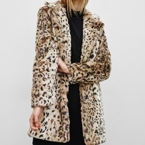 Aritzia Talula Beckledge faux leopard fur coat XXS